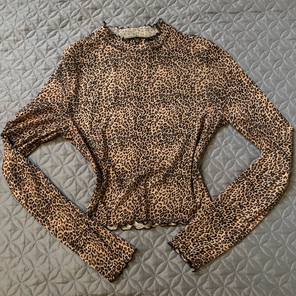 Leopard Print Top - Picture 1 of 5